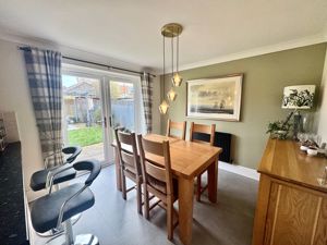 Photo 16- click for photo gallery